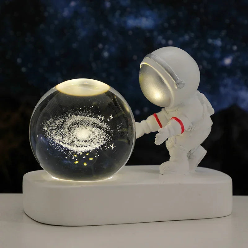 Astronaut Starry Sky Crystal Ball Night Light
