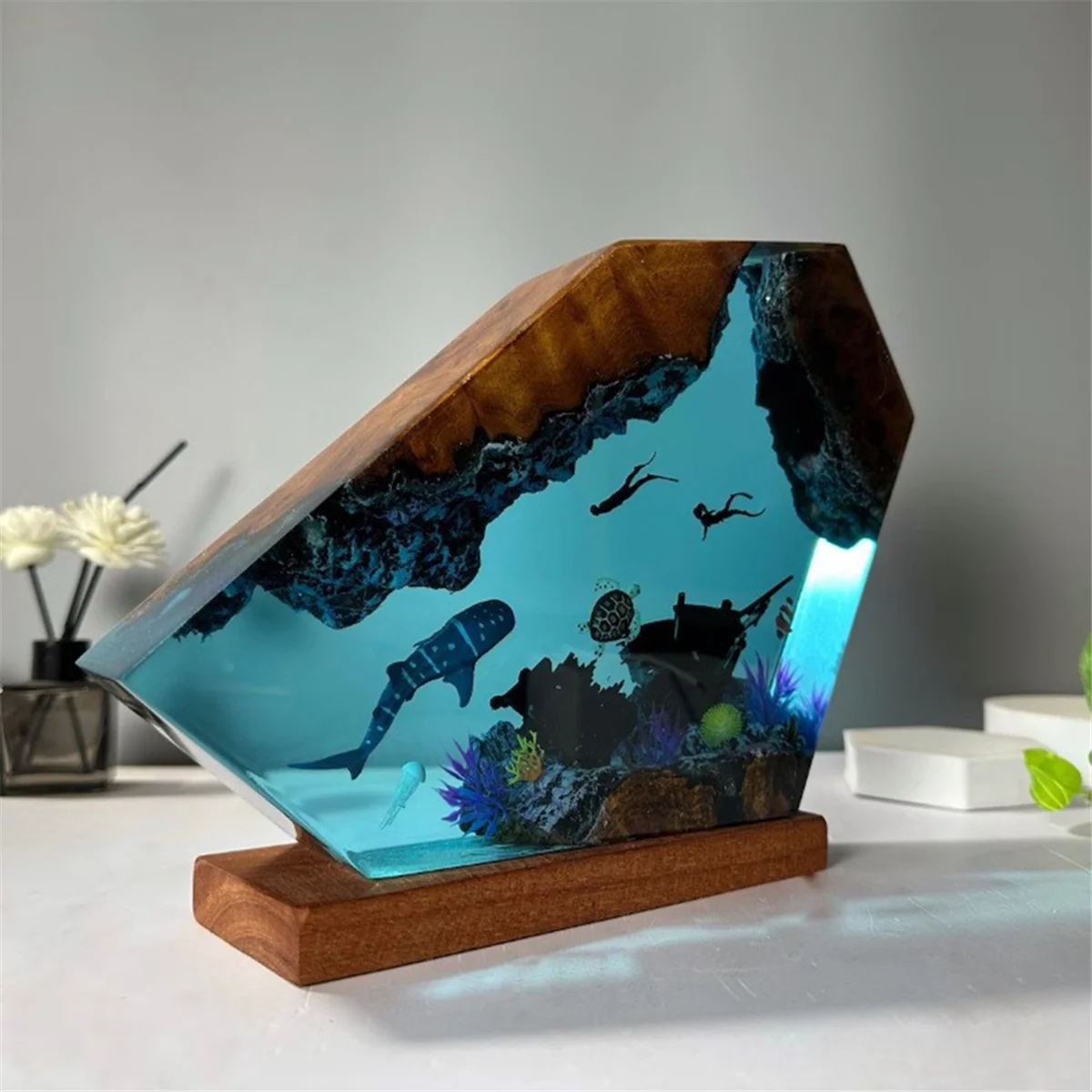Undersea Resin Lamp Whale Turtle Human Diving Night Light